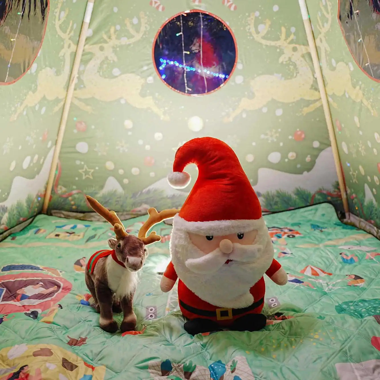 Christmas Festive Teepee Play Tent – Reindeer Print - Trend Tents