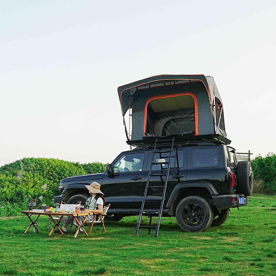 SoftShell Rooftop Tent