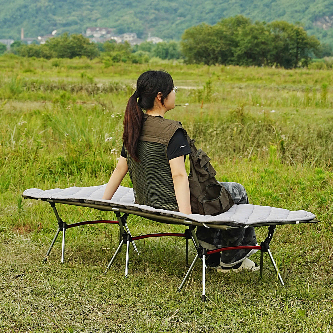 Trend Tents Best Camping Cot - Outdoor Bed with foldable detachable legs